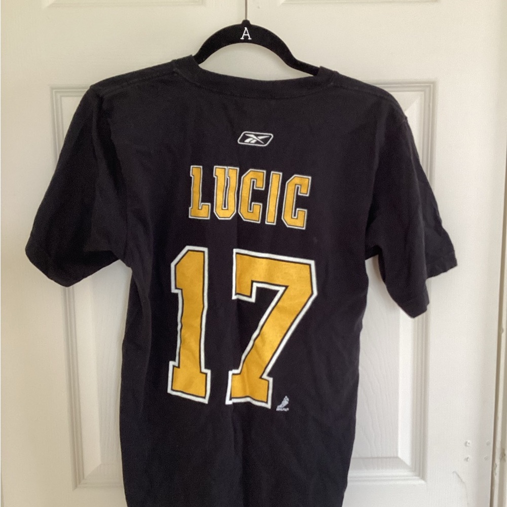 Boston bruins tshirt